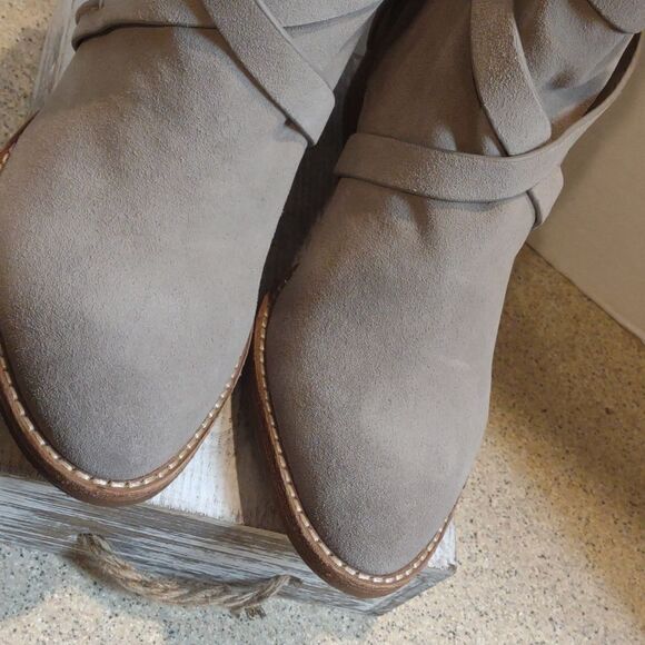 Sam Edelnan New Grey Booties Size 10.  A11 - Picture 2 of 7